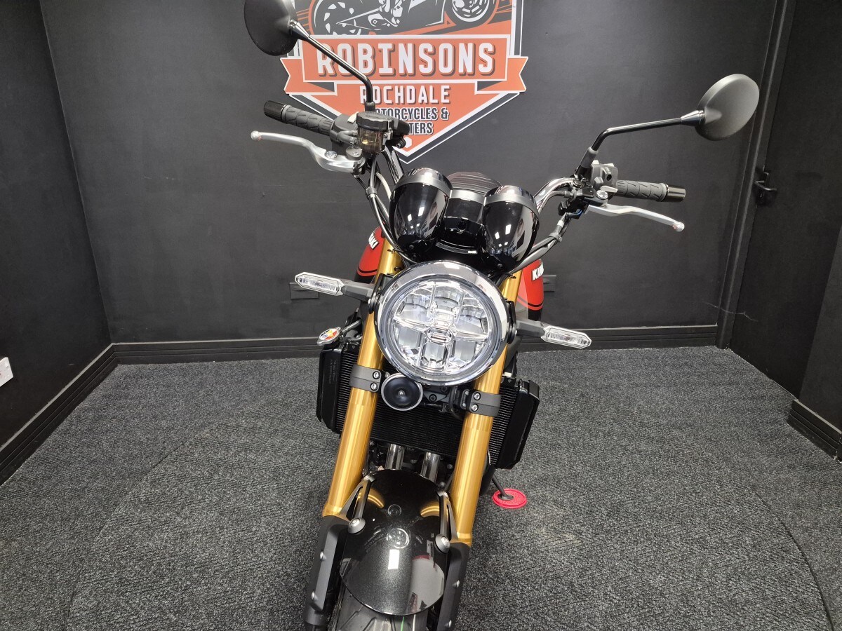Kawasaki Z900RS SE