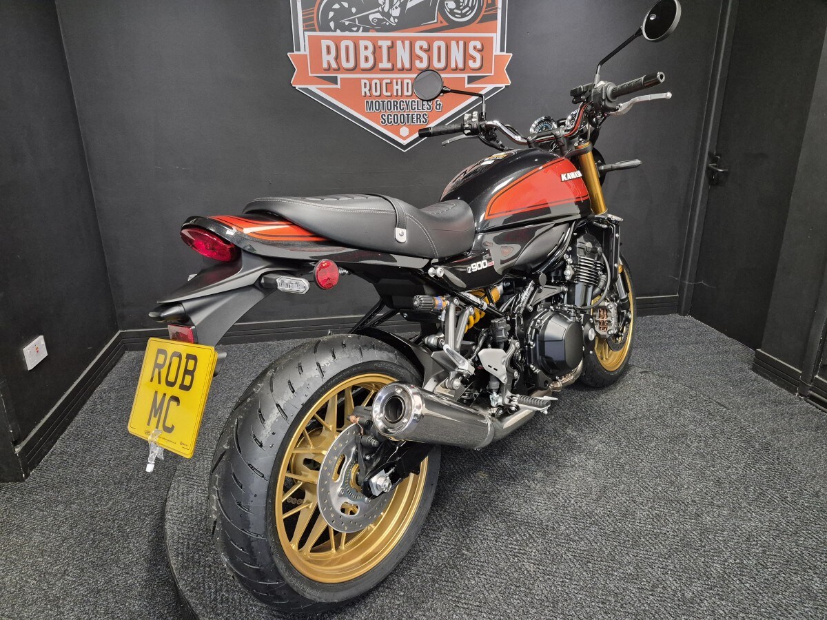 Kawasaki Z900RS SE