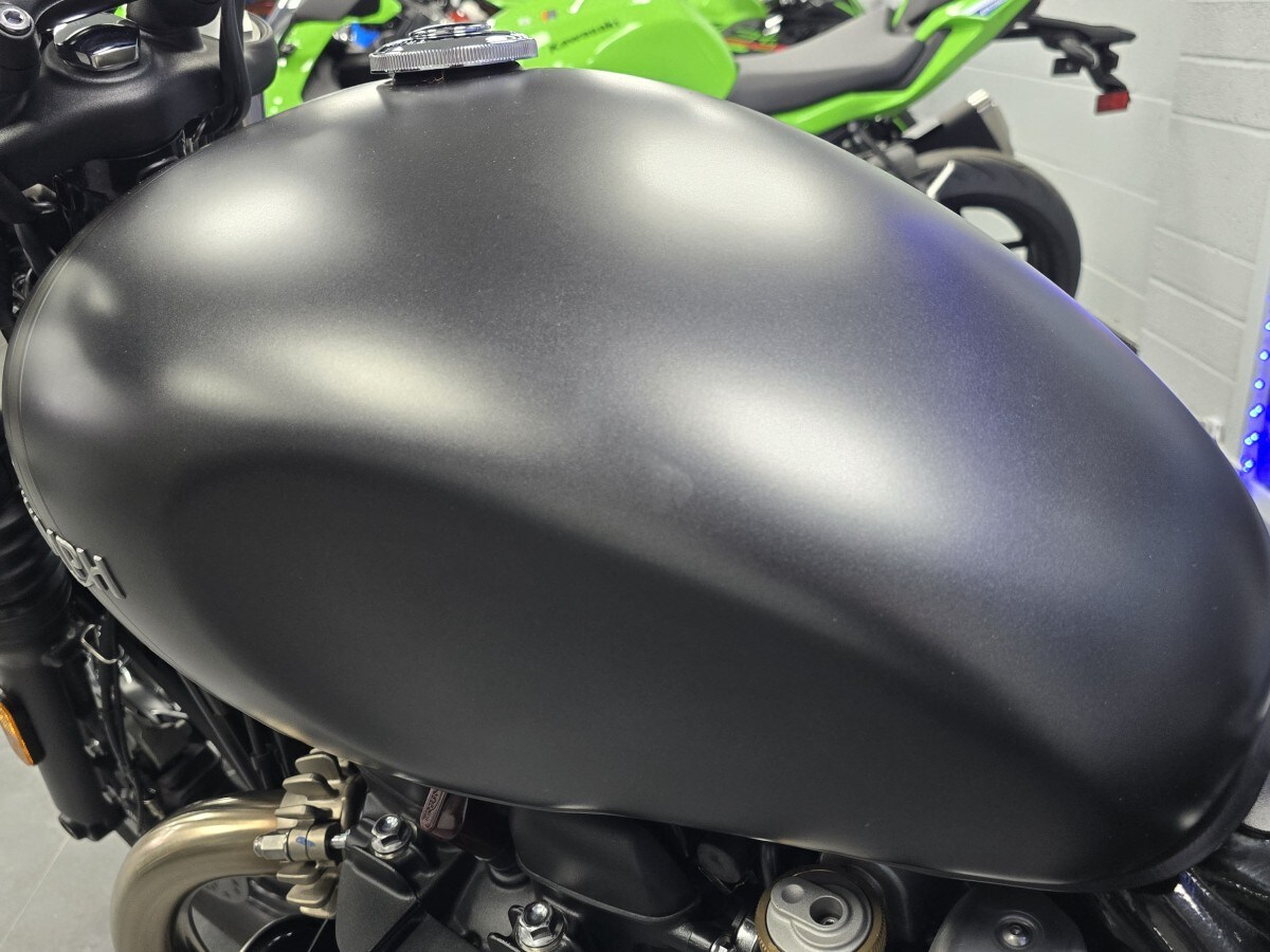 Triumph BONNEVILLE BOBBER