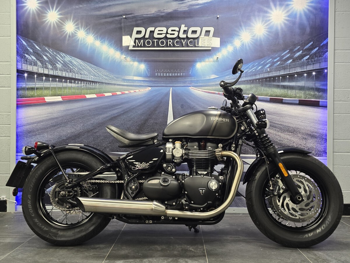 Triumph BONNEVILLE BOBBER