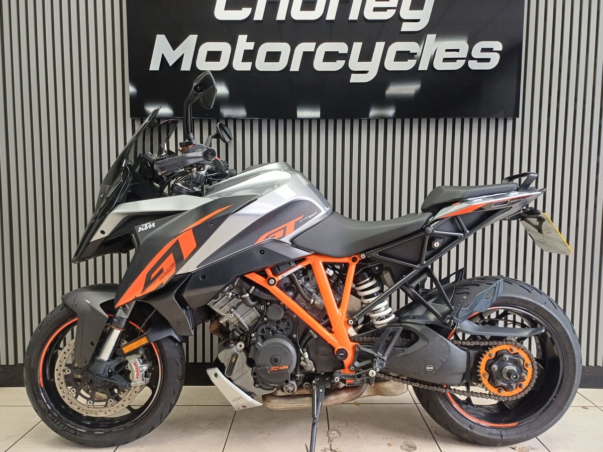KTM 1290 SUPERDUKE GT