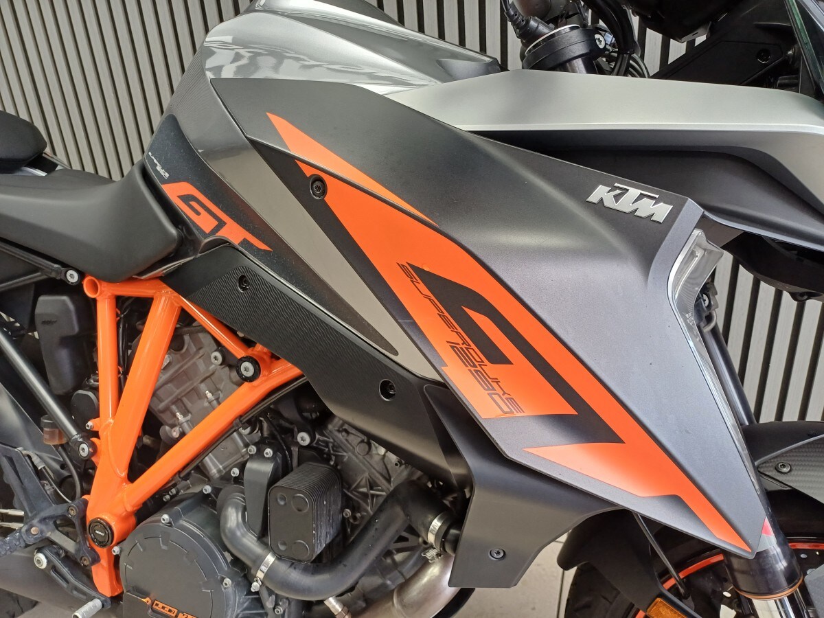 KTM 1290 SUPERDUKE GT