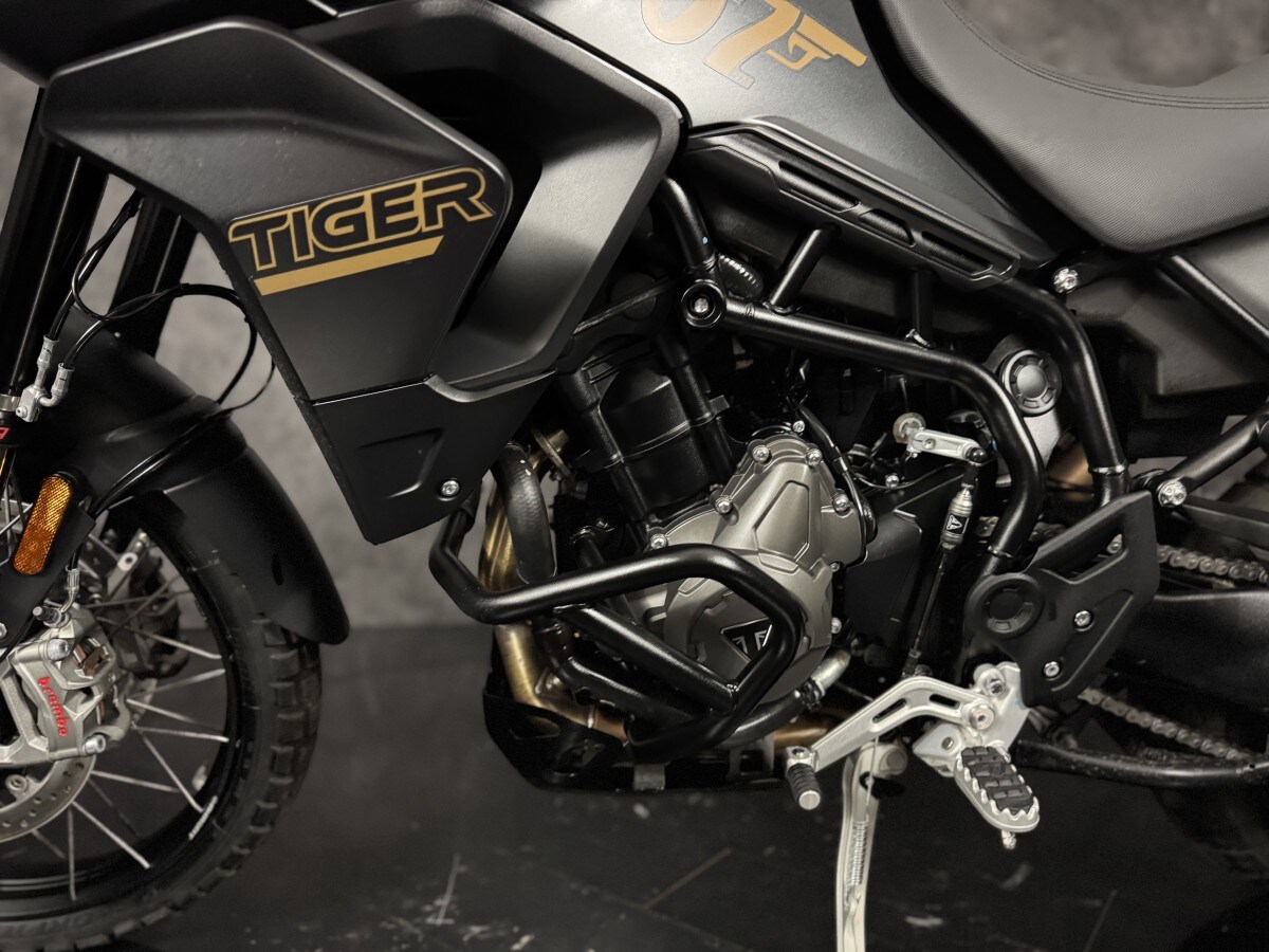 Triumph TIGER 900 BOND EDITION
