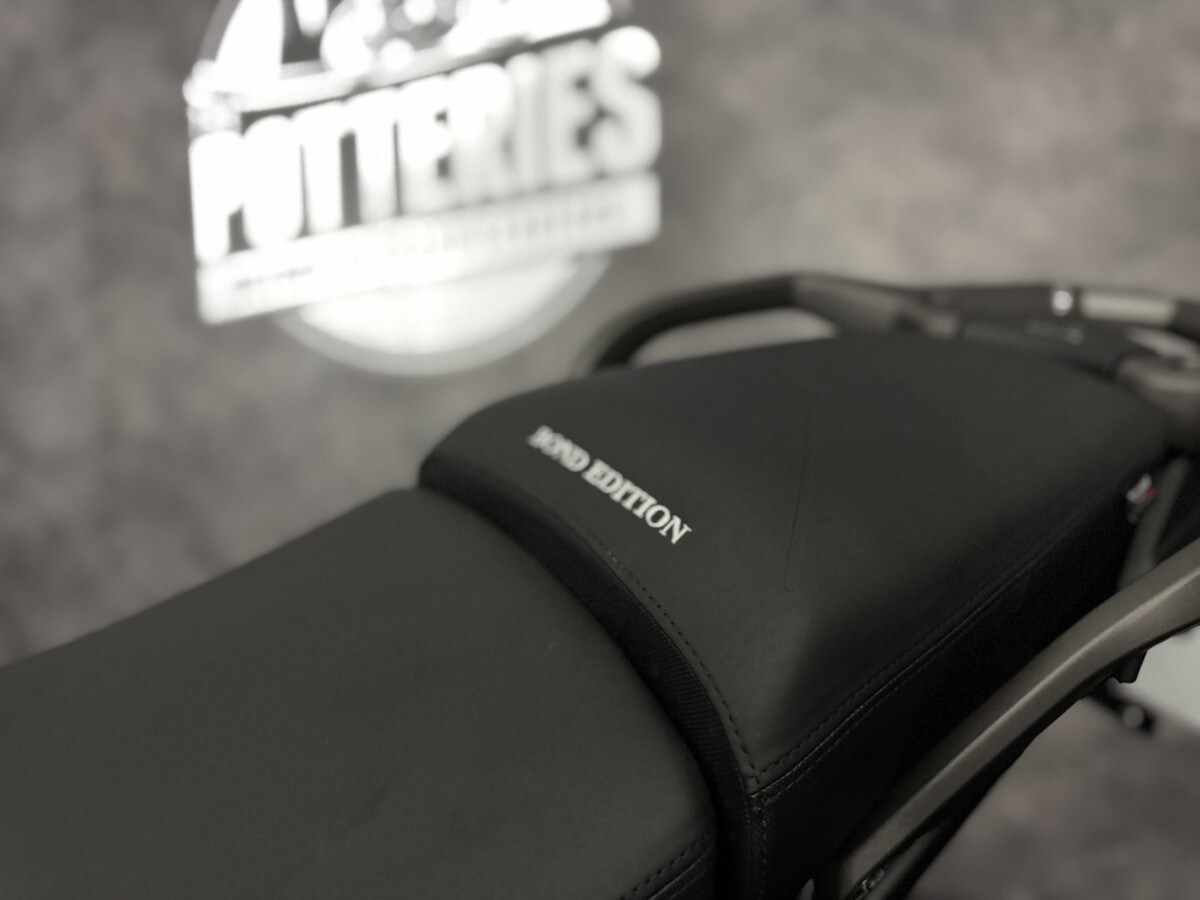 Triumph TIGER 900 BOND EDITION