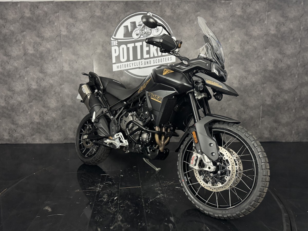 Triumph TIGER 900 BOND EDITION