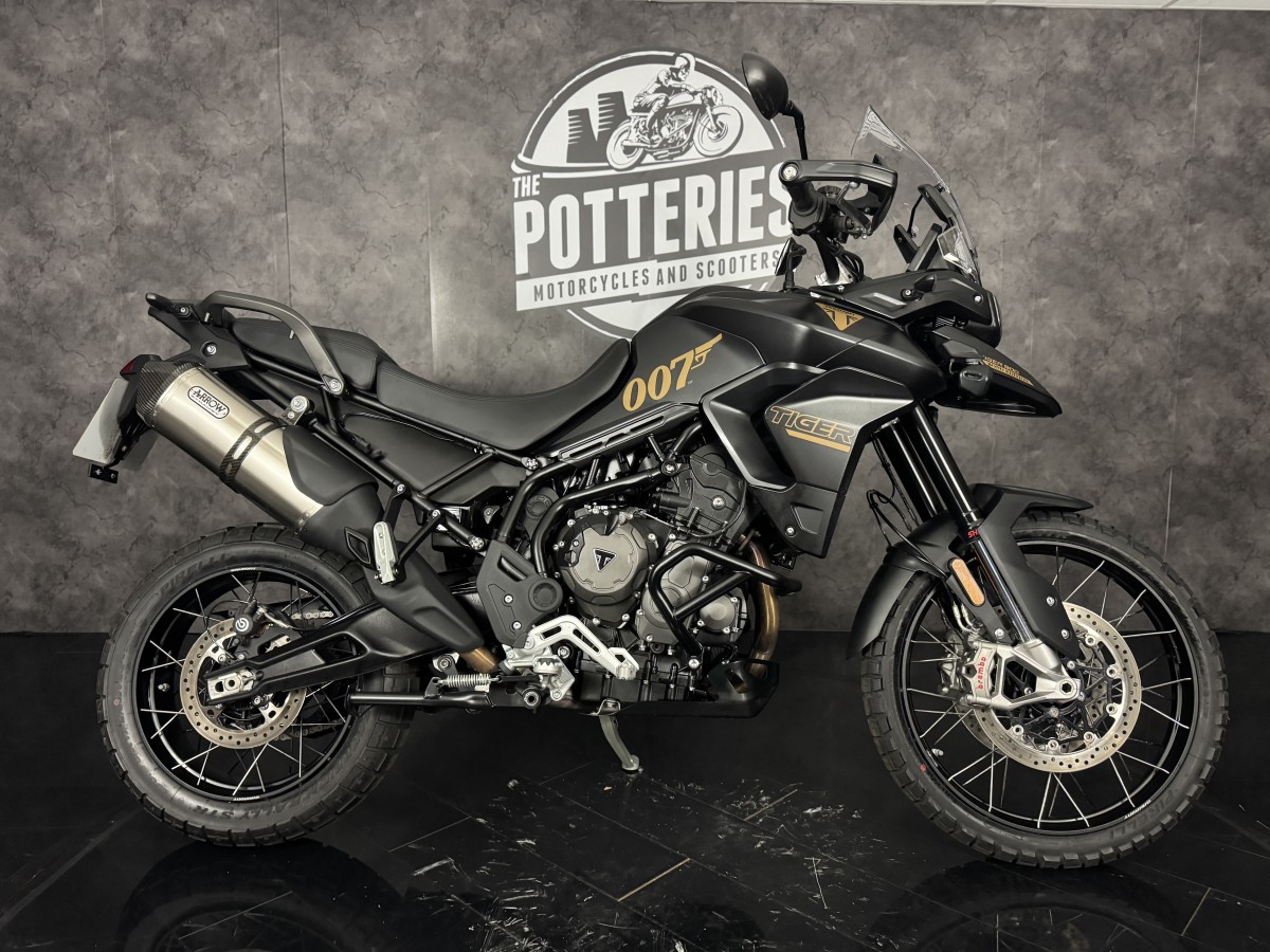 Triumph TIGER 900 BOND EDITION