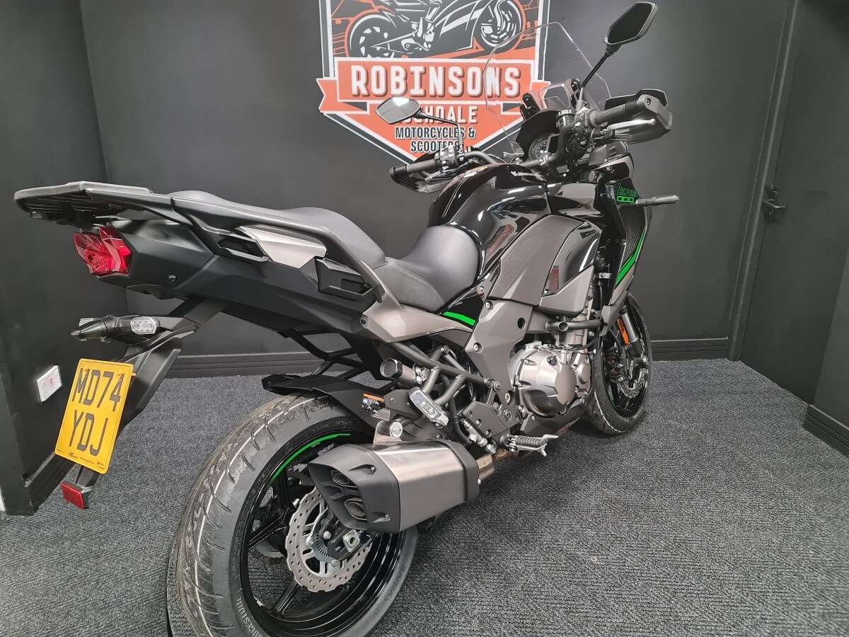 Kawasaki Versys 1000 S KLZ1000ERFNN BK1