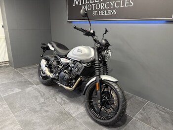 Used Royal Enfield Guerrilla 450 SPECIAL OFFER undefined for sale - bike-77866453: Photo