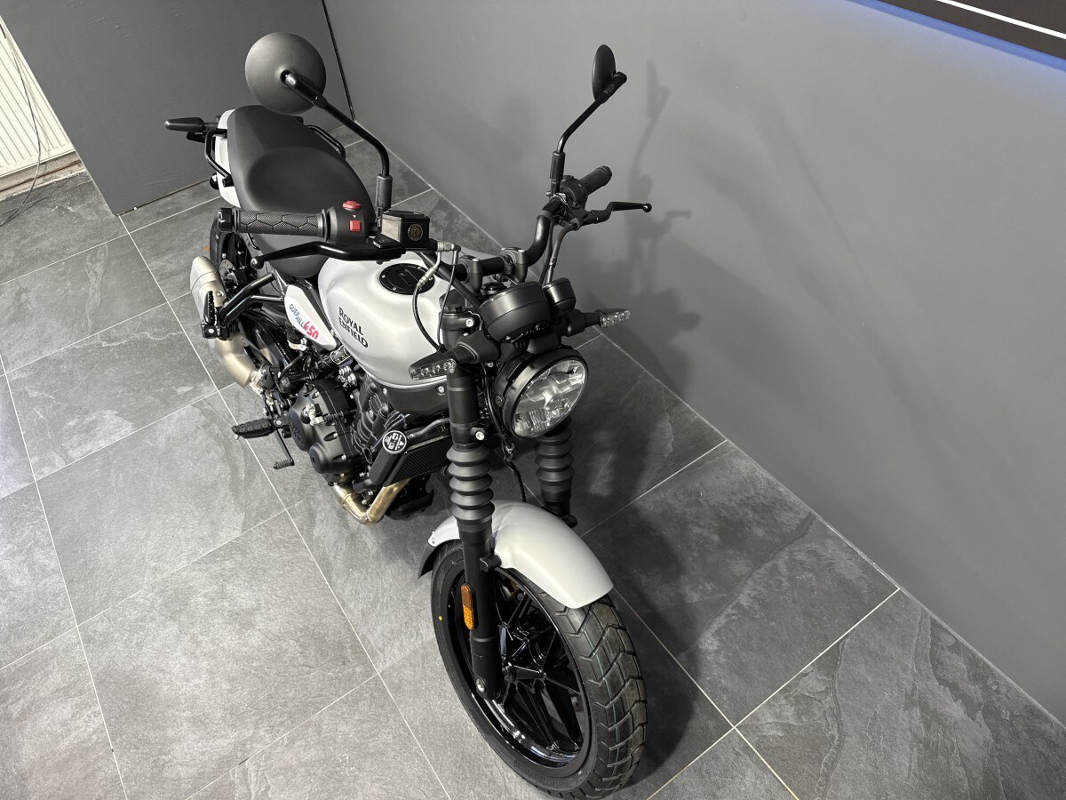 Royal Enfield Guerrilla 450 SPECIAL OFFER