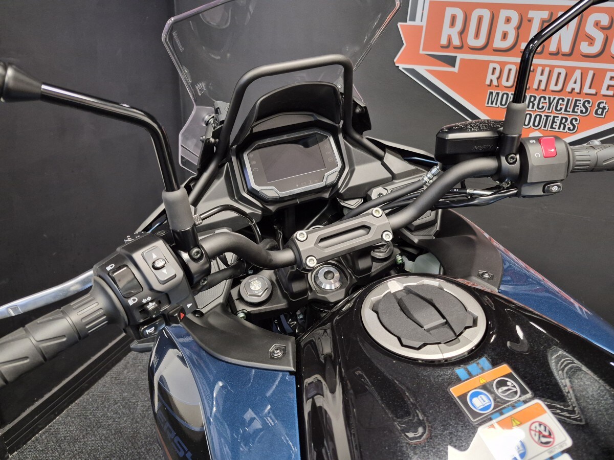 Kawasaki Versys 650 KLE650JTFNN (BK1/BU1/GY1)