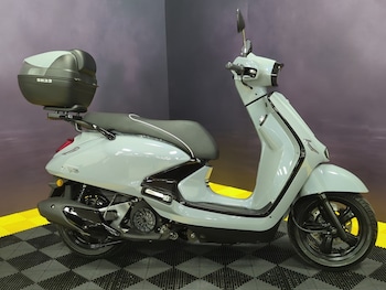 Used SYM FUGUE 125 undefined for sale - bike-77865050: Photo