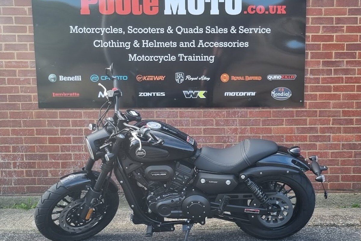 Keeway V-Cruise 302C