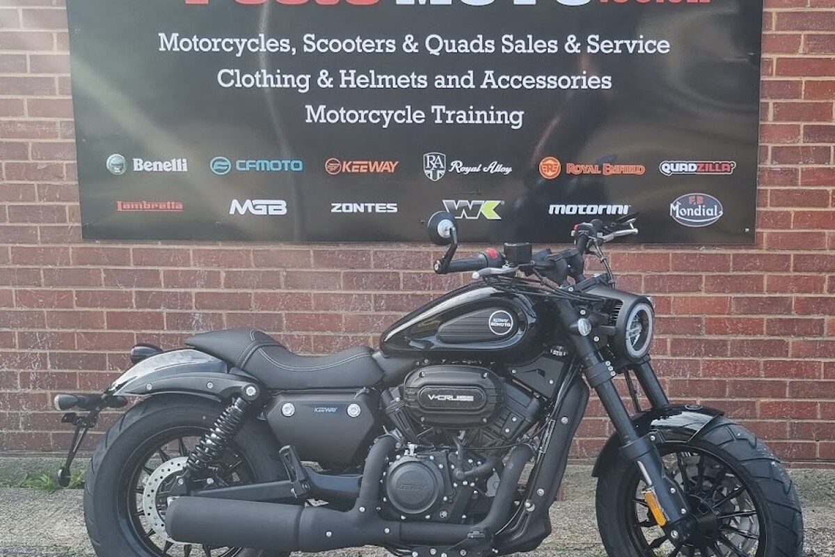 Keeway V-Cruise 302C