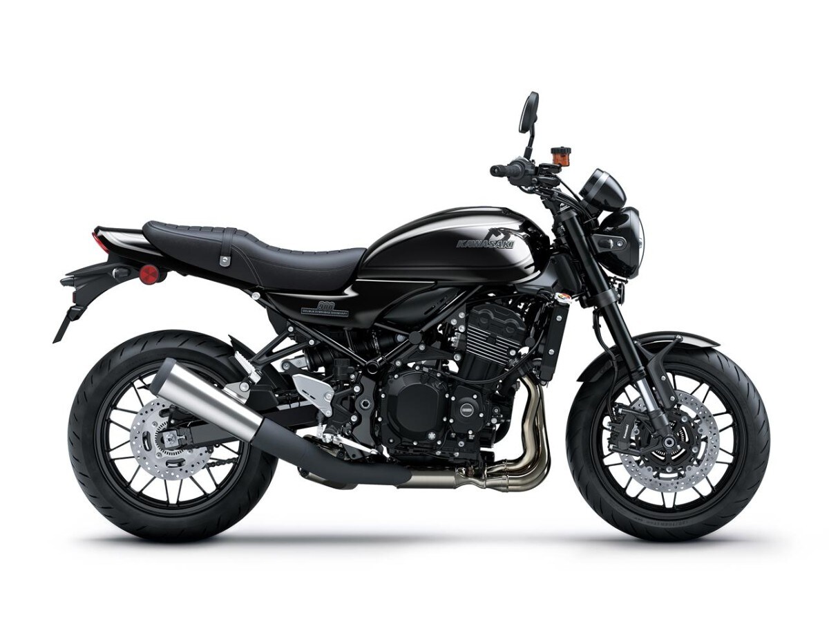 Kawasaki Z900RS Black Ball Edition