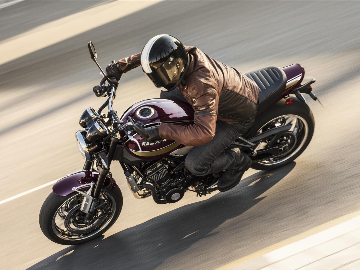 Kawasaki Z900RS Black Ball Edition