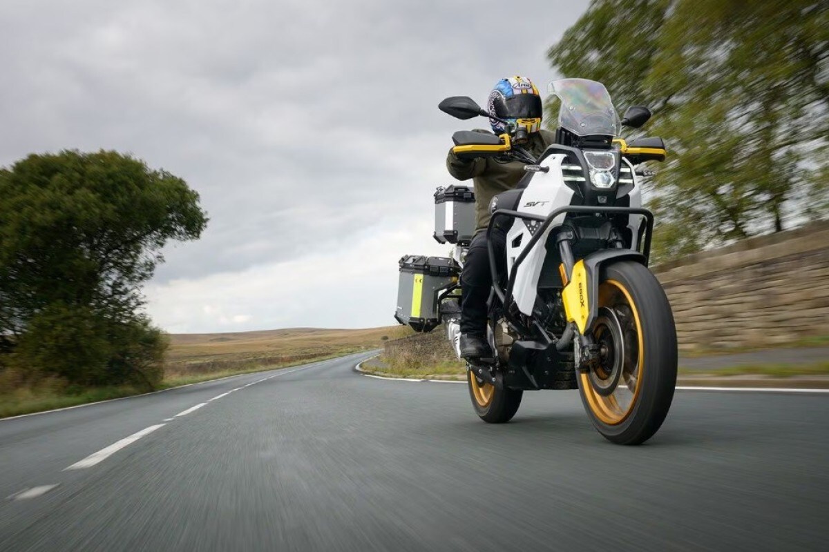 QJMotor SVT 650 X LUGGAGE OFFER