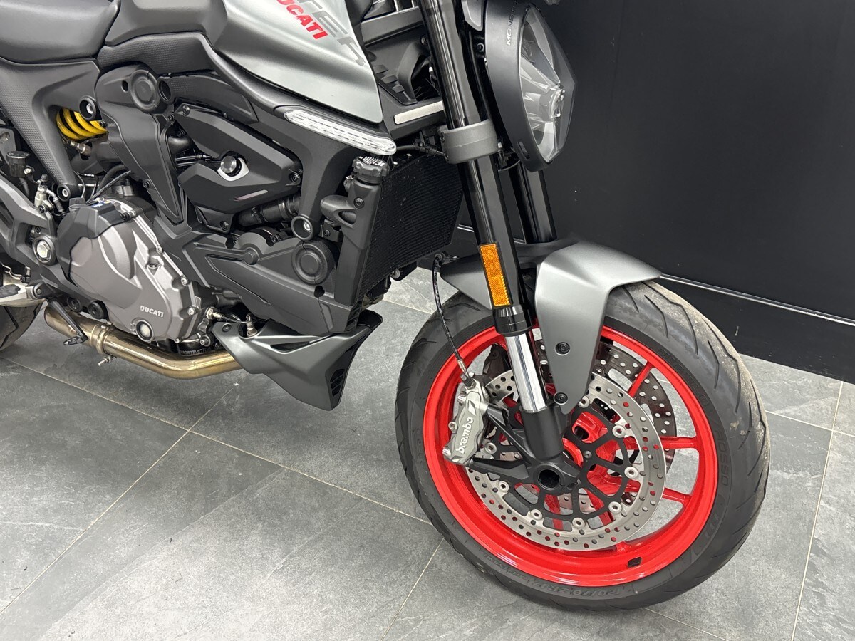 Ducati MONSTER 937 PLUS