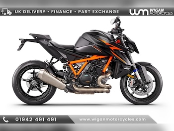 Used KTM 1390 Super Duke R EVO undefined for sale - bike-77865639: Photo