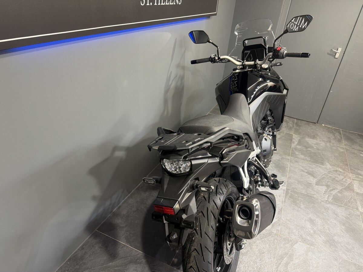 Suzuki DL 800RE V-Strom
