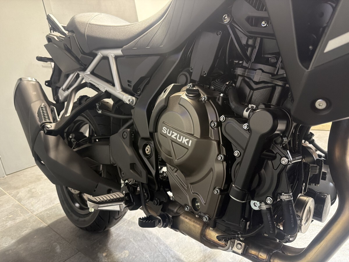 Suzuki DL 800RE V-Strom