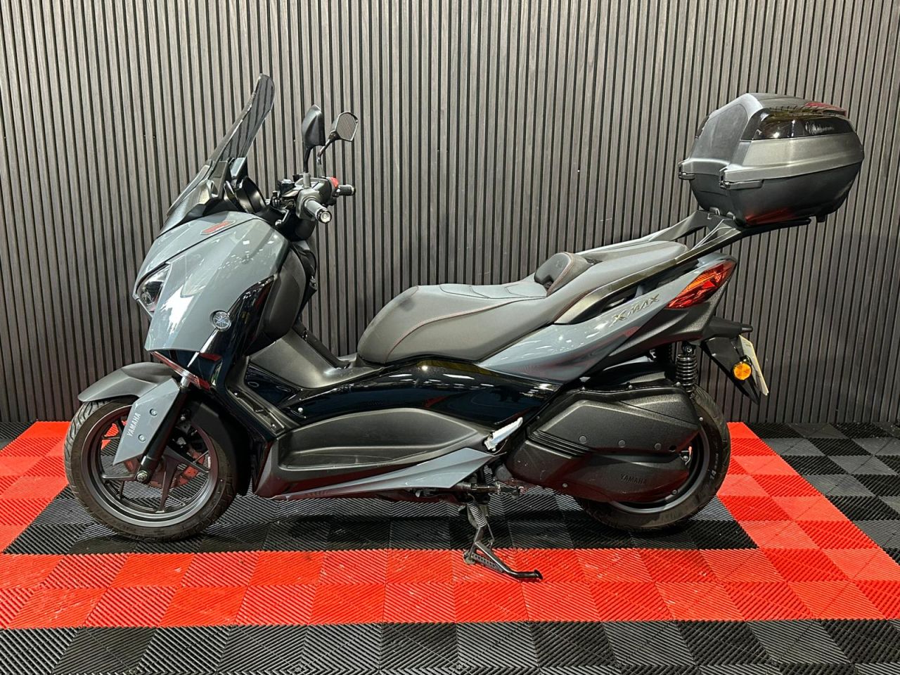 Used Yamaha XMAX 300 for sale - 78640100: Photo 10