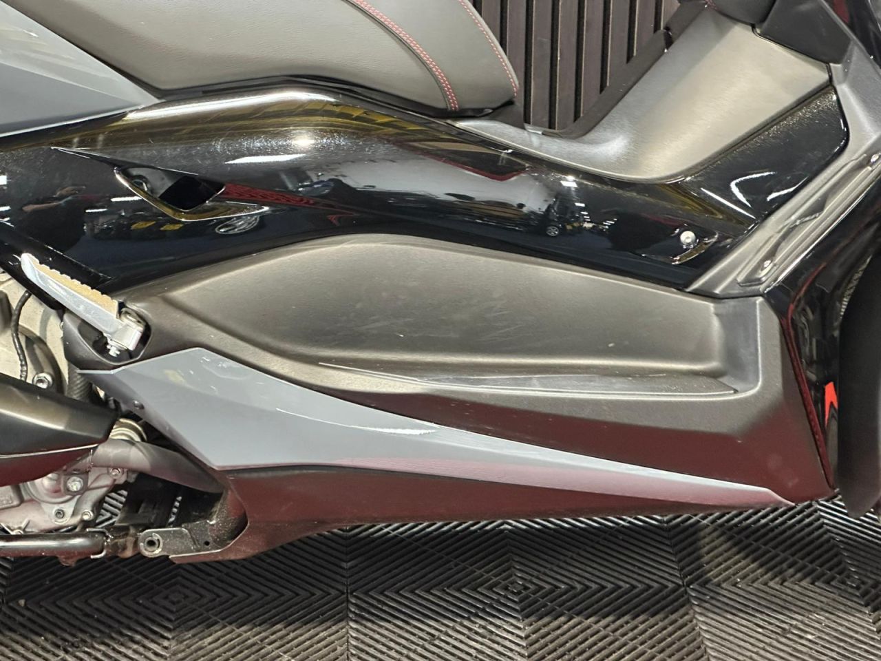 Used Yamaha XMAX 300 for sale - 78640100: Photo 15