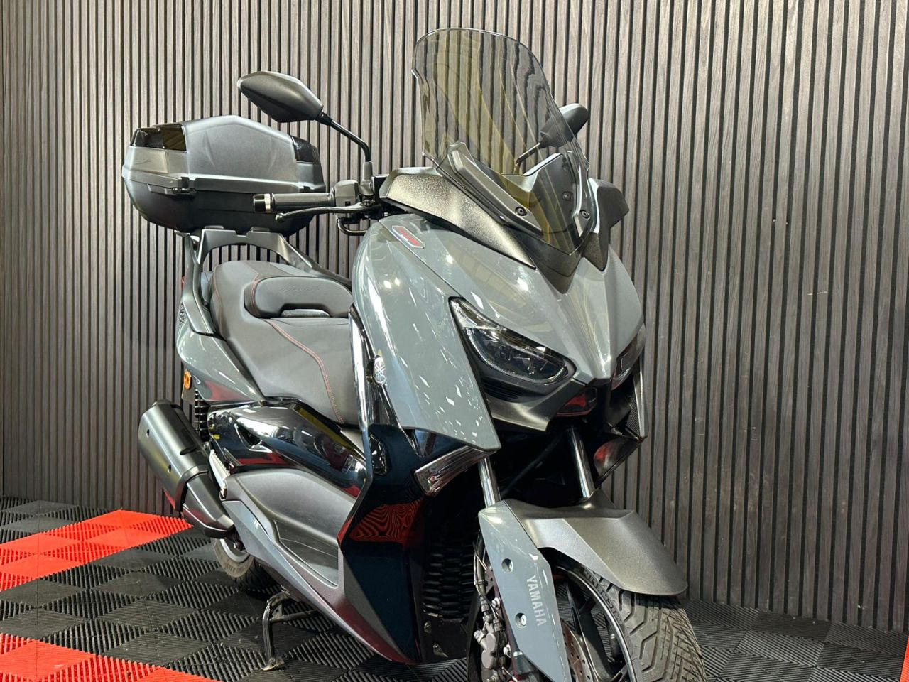 Used Yamaha XMAX 300 for sale - 78640100: Photo 9
