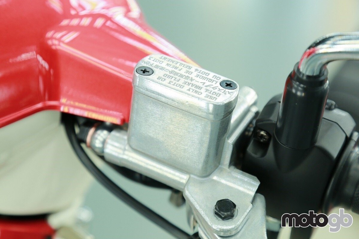 Royal Alloy GP 300 SE PRE-REG