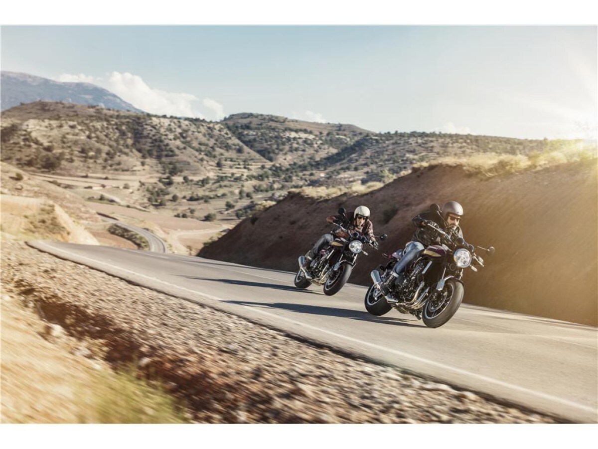 Kawasaki Z900RS ZR900