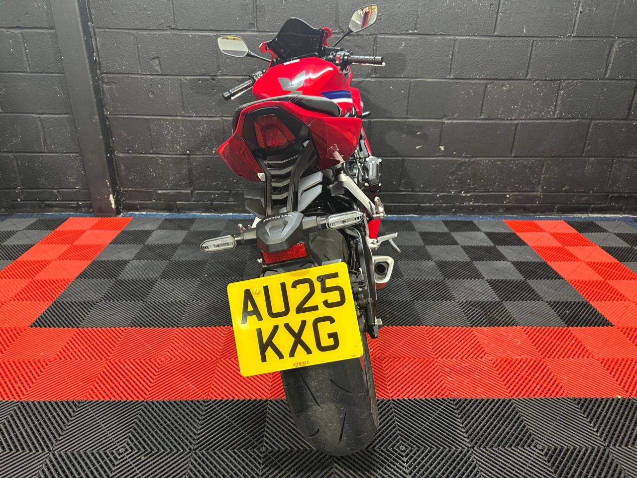 Used Honda CBR650R for sale - 78435216: Photo 10