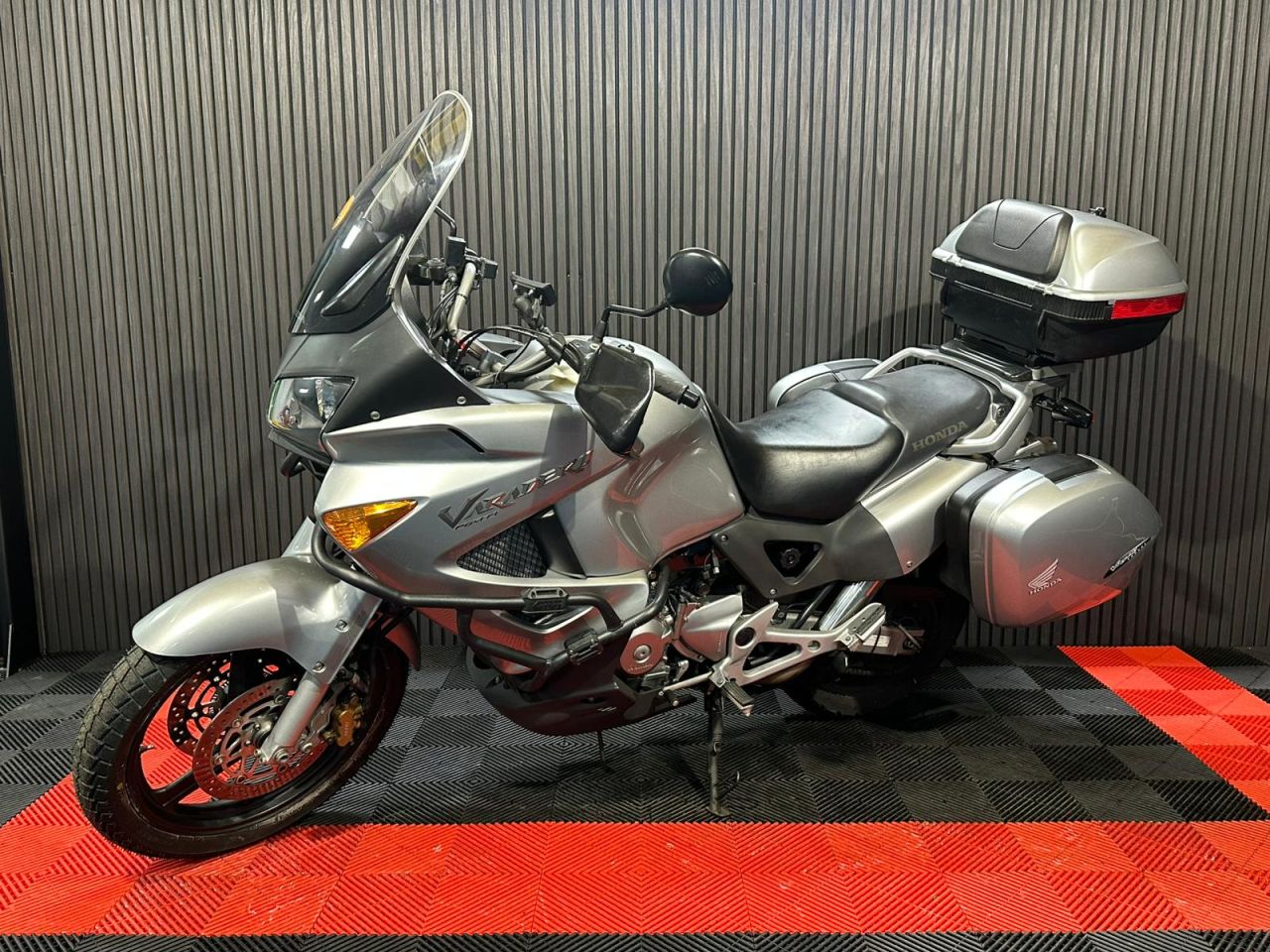 Used Honda XL1000V Varadero for sale - 78435437: Photo 10