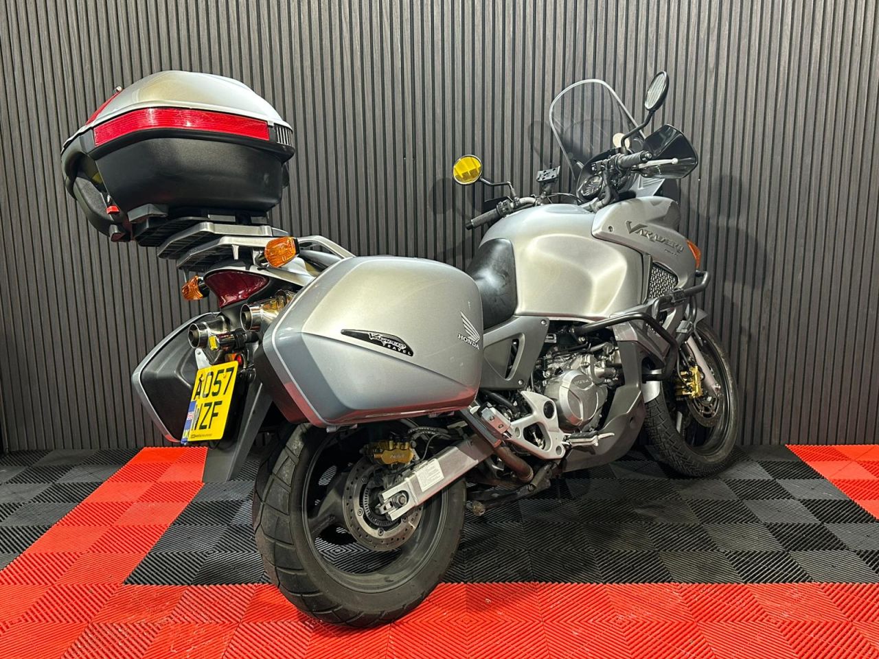 Used Honda XL1000V Varadero for sale - 78435437: Photo 6
