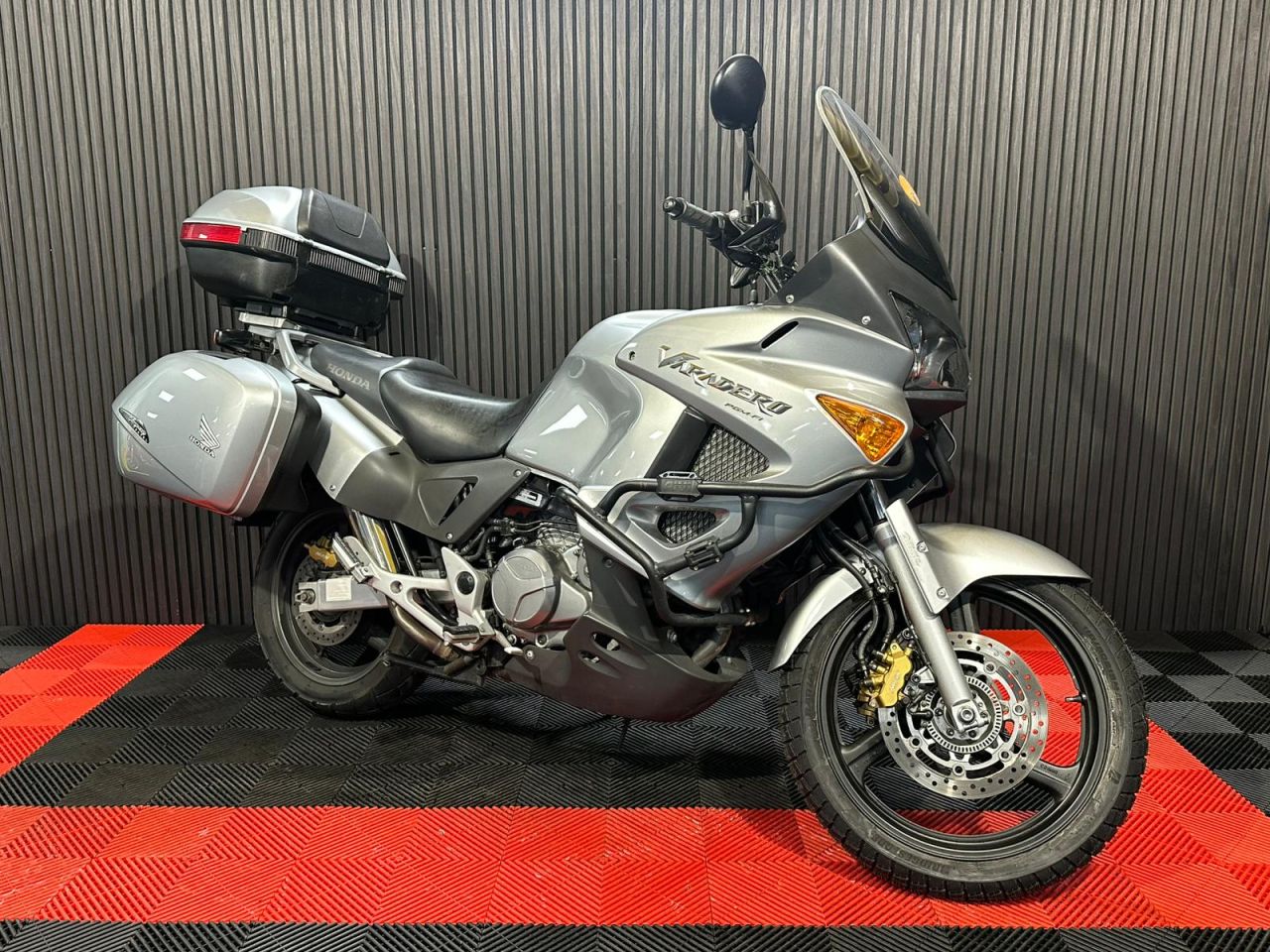 Used Honda XL1000V Varadero for sale - 78435437: Photo 8