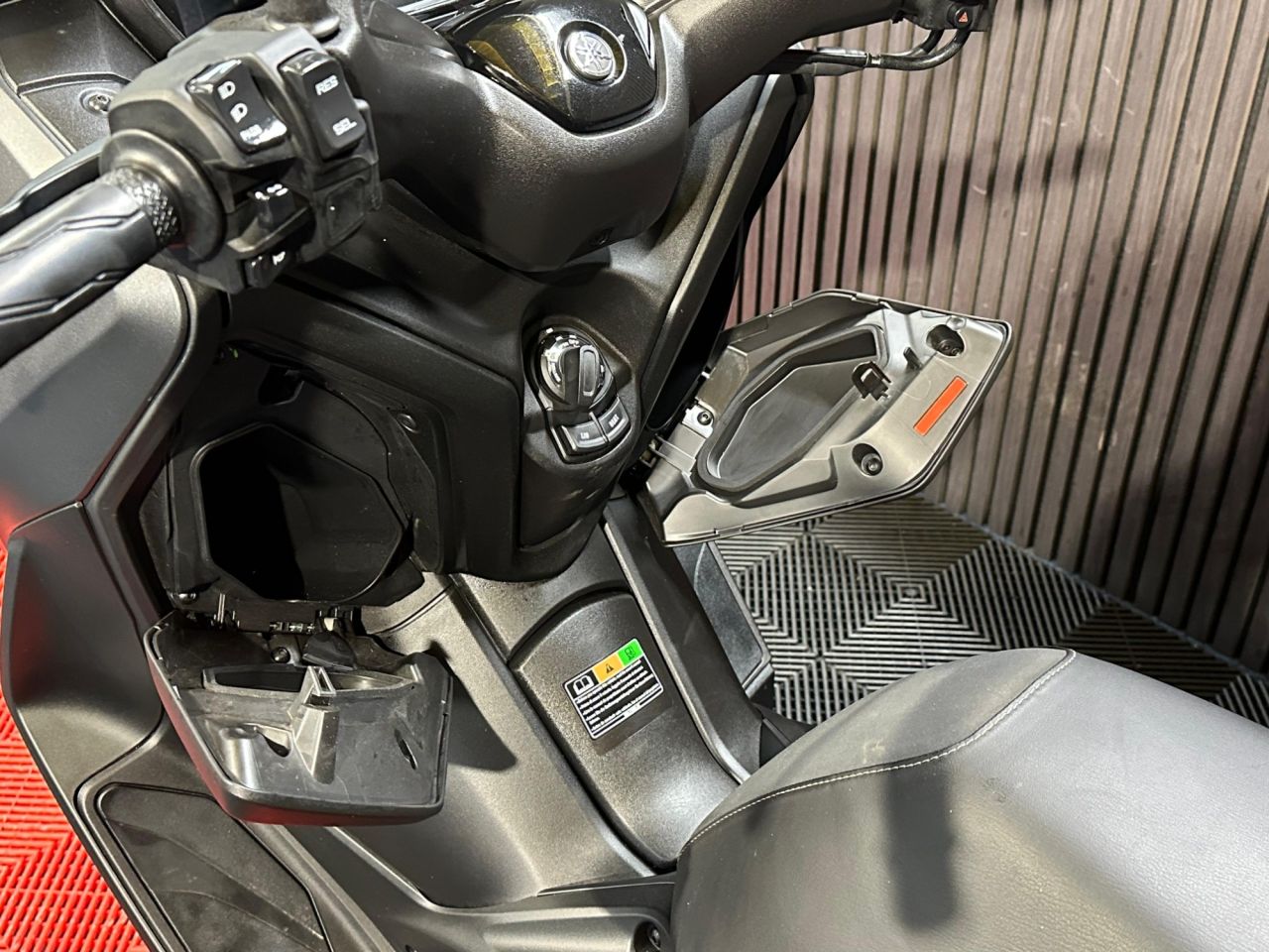 Used Yamaha XMAX 125 for sale - 78434830: Photo 17