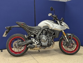 Used Suzuki GSX-8S 2025 for sale - bike-77867240: Photo