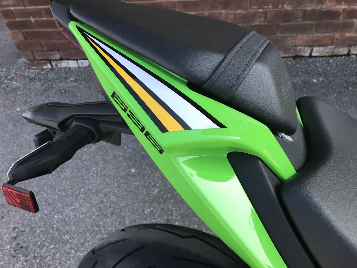 Kawasaki Ninja ZX-6R ZX636SJFAN