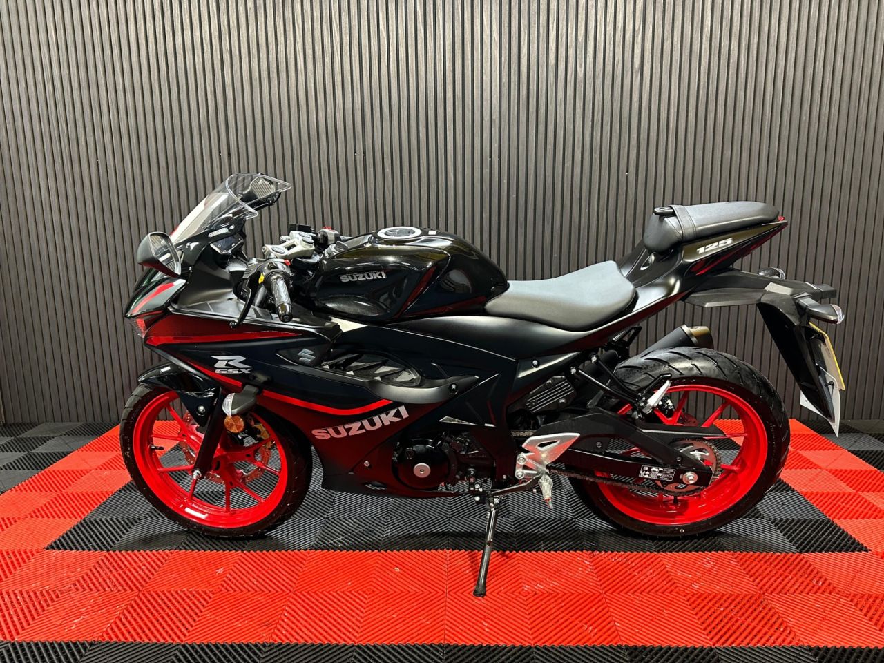 Used Suzuki GSXR125 for sale - 78435393: Photo 11