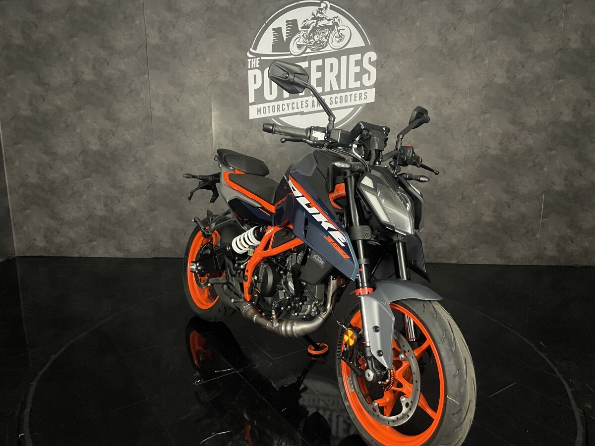 KTM 390 Duke