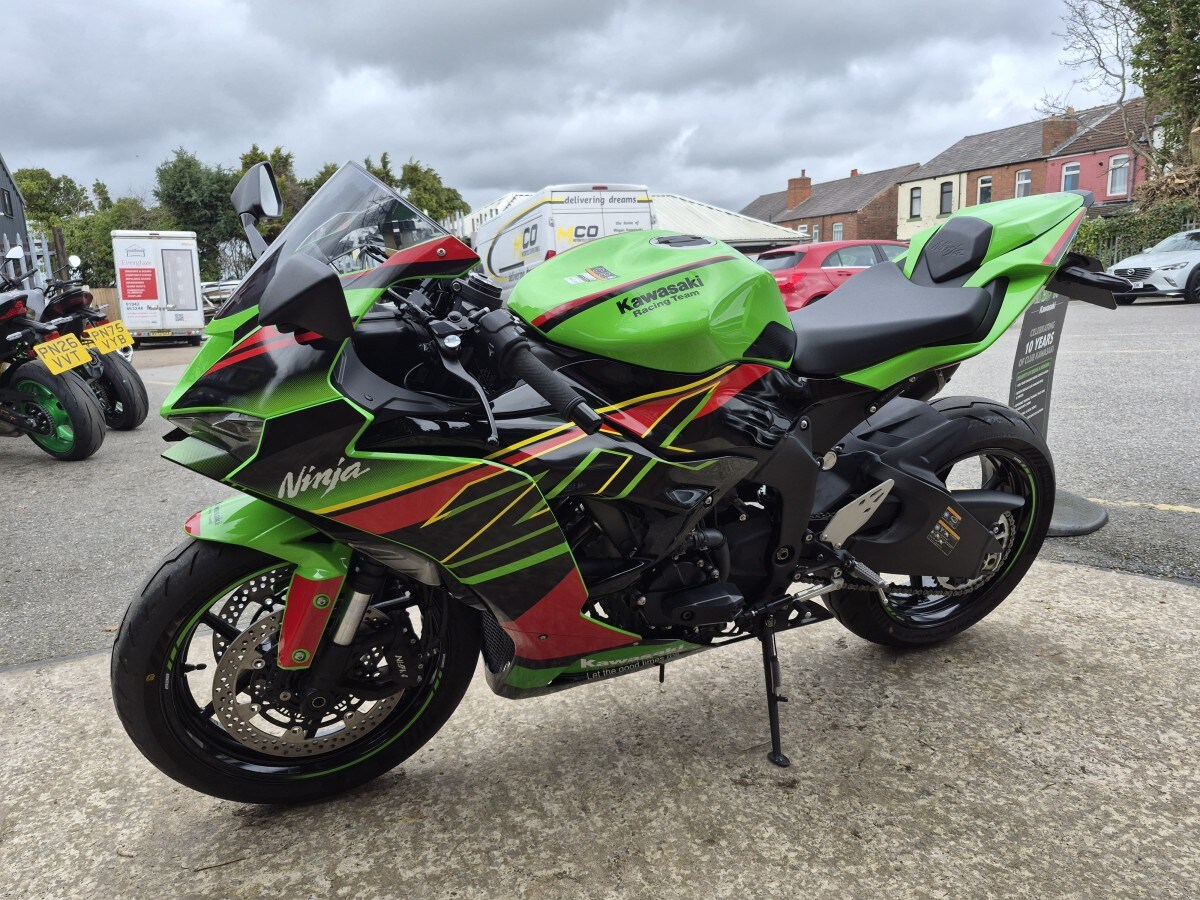 Kawasaki NINJA ZX 6
