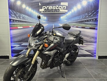 Used Suzuki GSR 750 L3 2013 for sale - bike-77868813: Photo