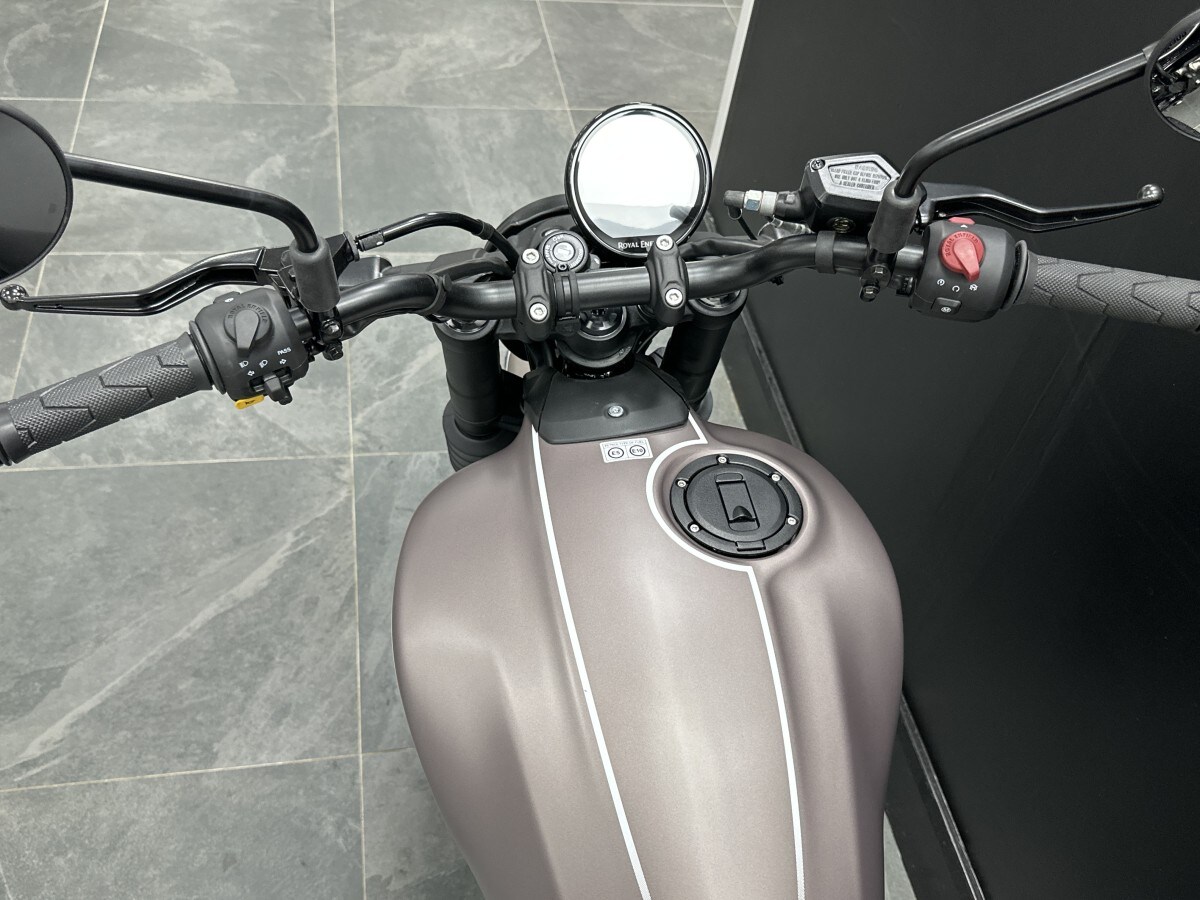 Royal Enfield GUERRILLA 450