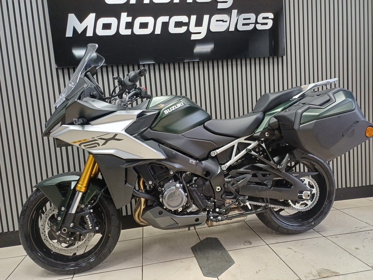Suzuki GSXS1000GX+