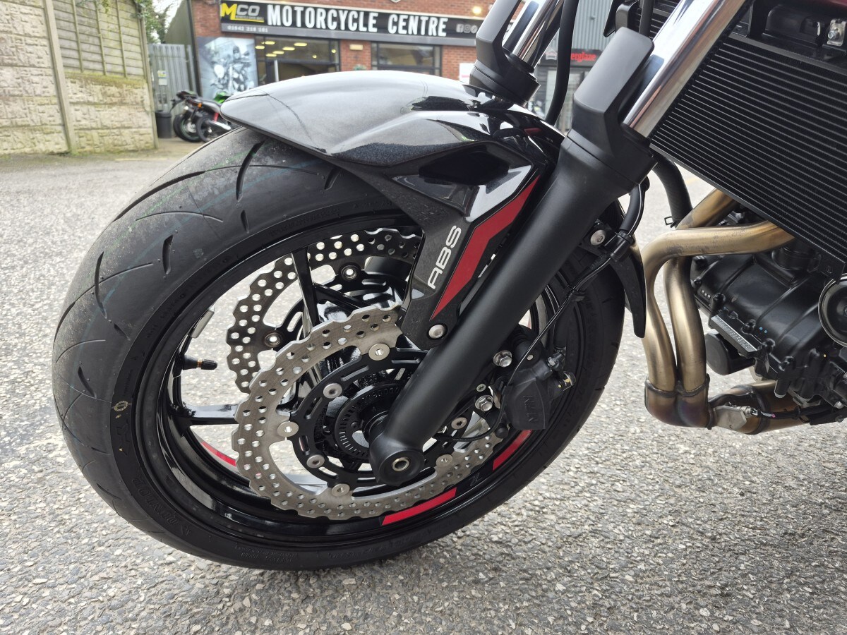 Kawasaki Z650 EX-DEMO ER650SSFAN