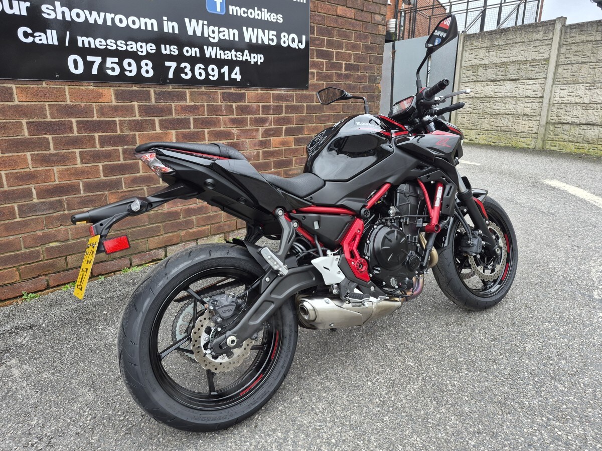 Kawasaki Z650 EX-DEMO ER650SSFAN