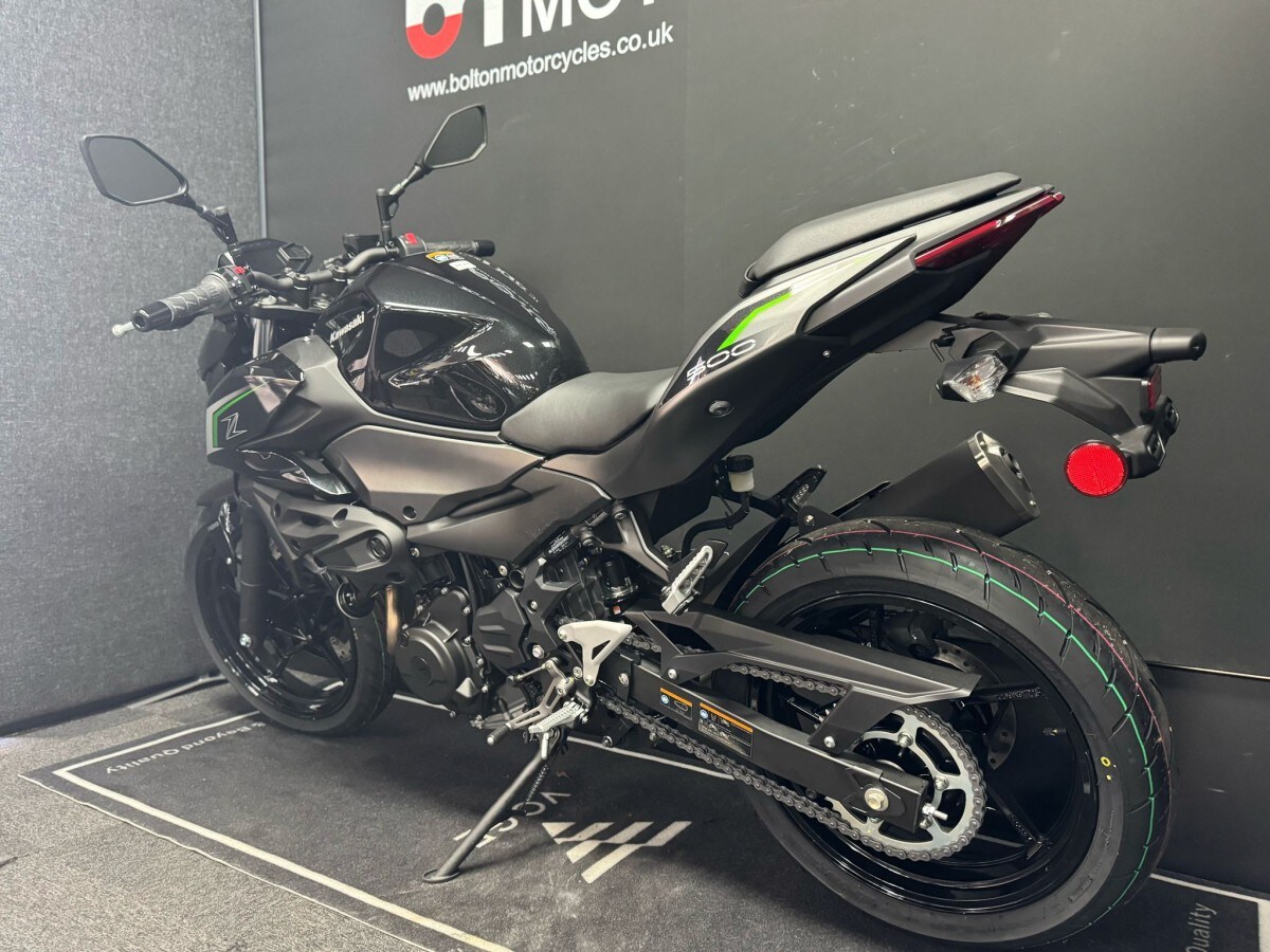 Kawasaki Z500 ER500ERFNN / ER500ESFNN