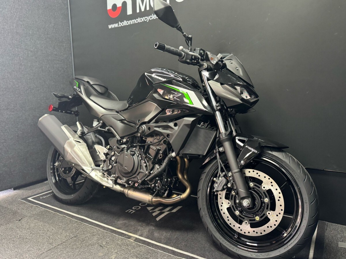 Kawasaki Z500 ER500ERFNN / ER500ESFNN