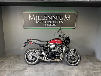 Used Kawasaki ZR 900 KPFBB 2023 for sale - bike-78197425: Photo