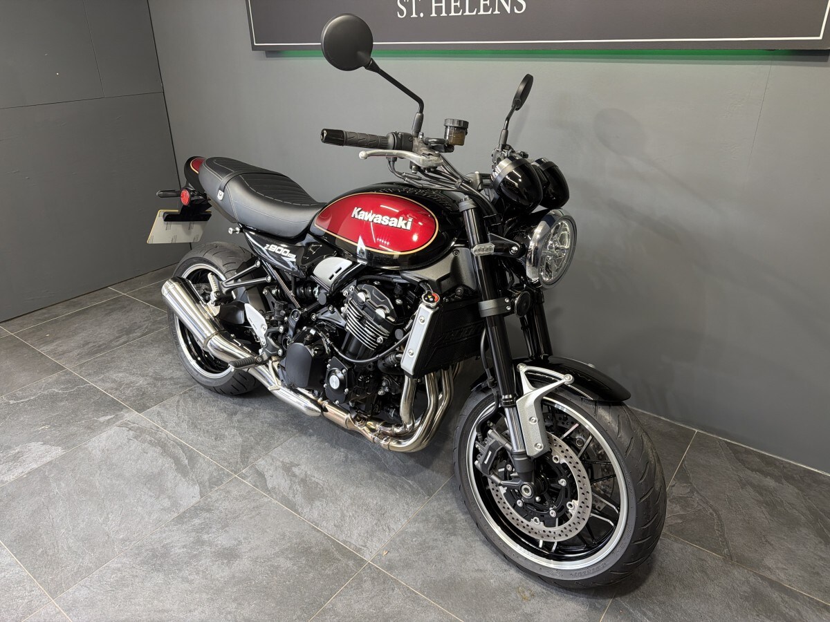 Kawasaki ZR 900 KPFBB