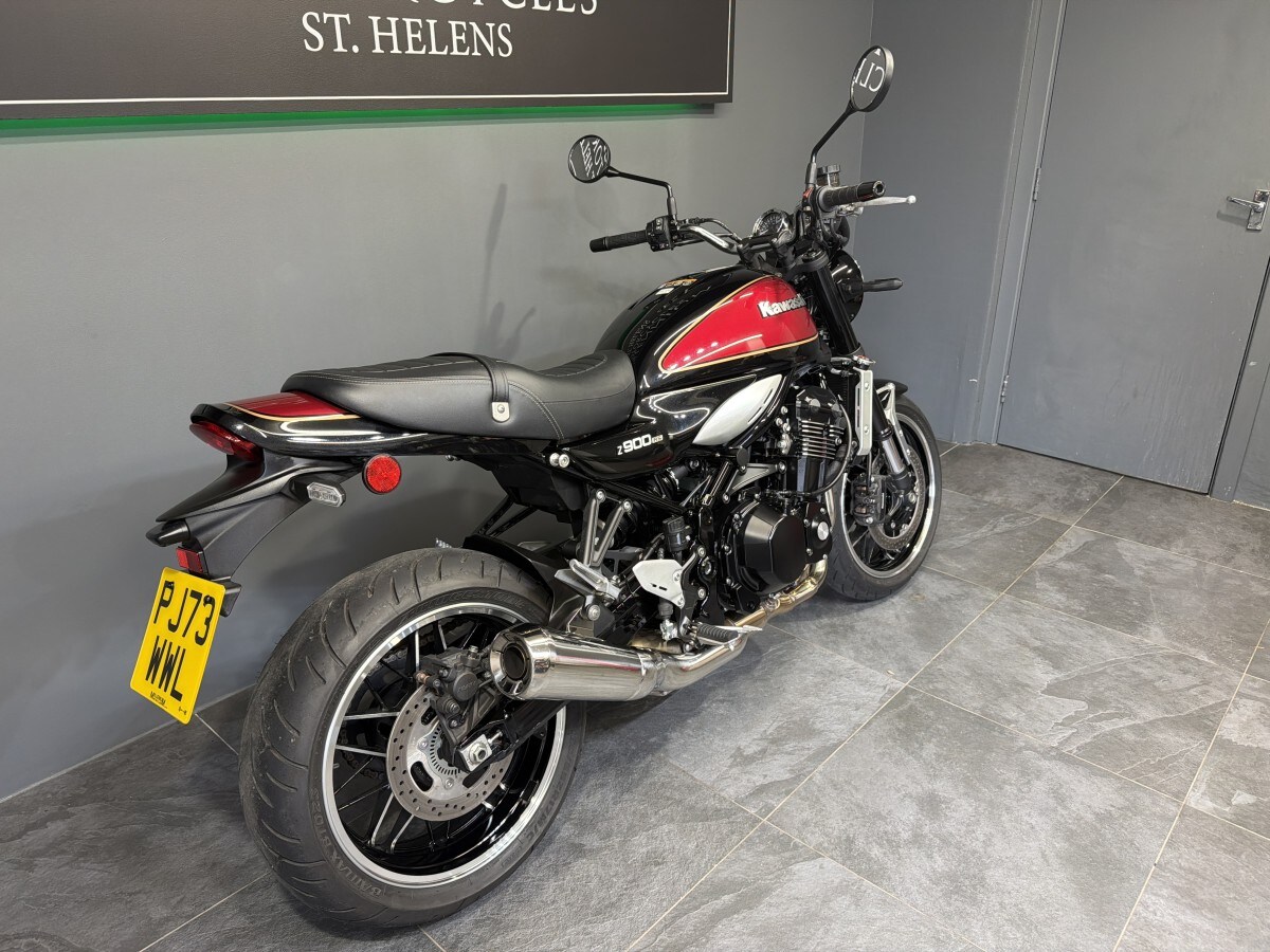 Kawasaki ZR 900 KPFBB