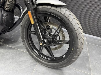 Used Moto Guzzi V7 IV STONE 2022 for sale - bike-77869554: Photo